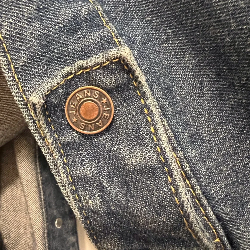 Classic Blue Denim Jacket - Picture 9 of 12